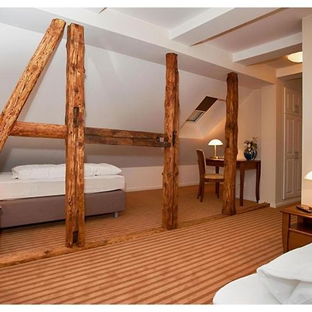 Hotel Restaurant Postillion Velpke Eksteriør billede